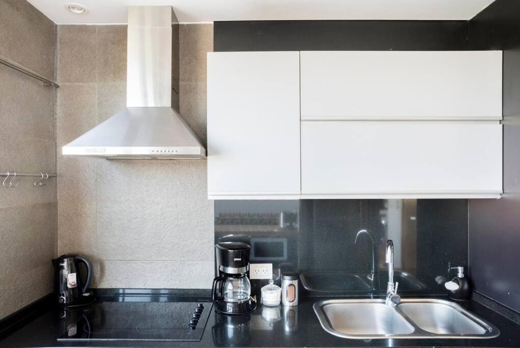 Trendy 2br To In Palermo Hollywood